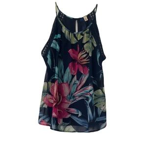 Francesca’s Sleeveless Floral 🌺 blouse S